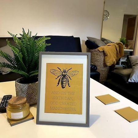 Whole House - Fast Wifi & Free Parking - Contractor Friendly By Irwell Stays Manchester Exterior foto